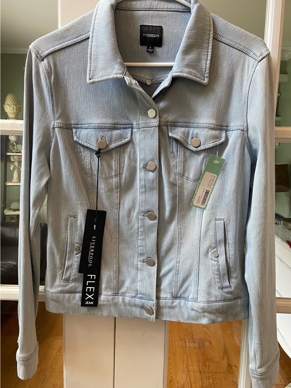 NWT Liverpool Light Blue Power Flex Denim Jacket SIZE Small